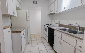 119 Krueger St in Orlando, FL - Building Photo - Building Photo