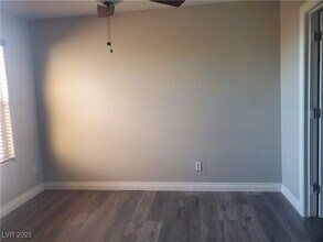 10236 Vickers St in Las Vegas, NV - Building Photo - Building Photo