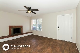 8049 E Manitoba Pl in Tucson, AZ - Building Photo - Building Photo
