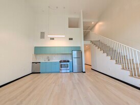 1313 Sunset in Los Angeles, CA - Building Photo