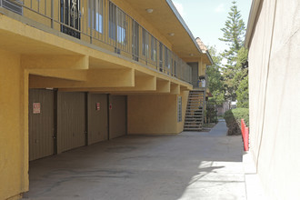 7718 Comstock Ave in Whittier, CA - Building Photo - Building Photo