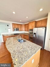 2100 Abbottsbury Way in Woodbridge, VA - Building Photo - Building Photo