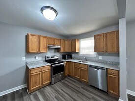 8 Transverse Ave in Middle River, MD - Building Photo