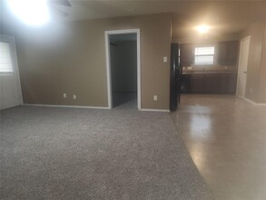818 Lightningbug Ln in Conroe, TX - Building Photo - Building Photo