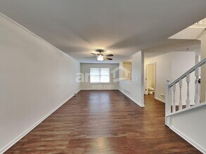 5001 Open Meadow Dr in Independence, KY - Building Photo - Building Photo