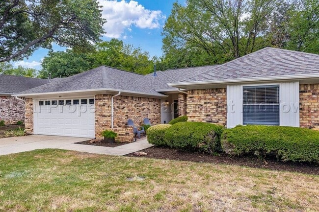 5104 Andalusia Trail in Arlington, TX - Building Photo - Building Photo