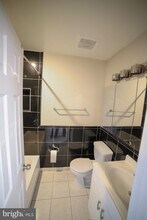 3320 S 28th St-Unit -401 in Alexandria, VA - Building Photo - Building Photo