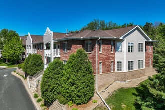 Orono Woods Senior Living in Long Lake, MN - Building Photo - Primary Photo