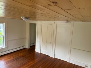 43 Franklin St, Unit 2 in Keene, NH - Foto de edificio - Building Photo