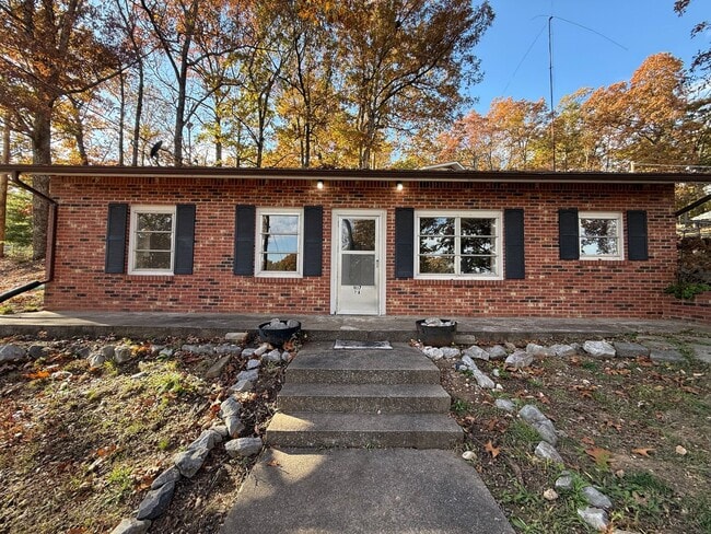 property at 1037 Stringtown Rd