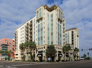 The Ventana in Tampa, FL - Building Photo - Building Photo