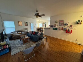 128 N Peter St in Athens, GA - Building Photo - Building Photo