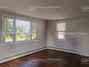 238 Michigan Ave in Oconto, WI - Building Photo - Building Photo
