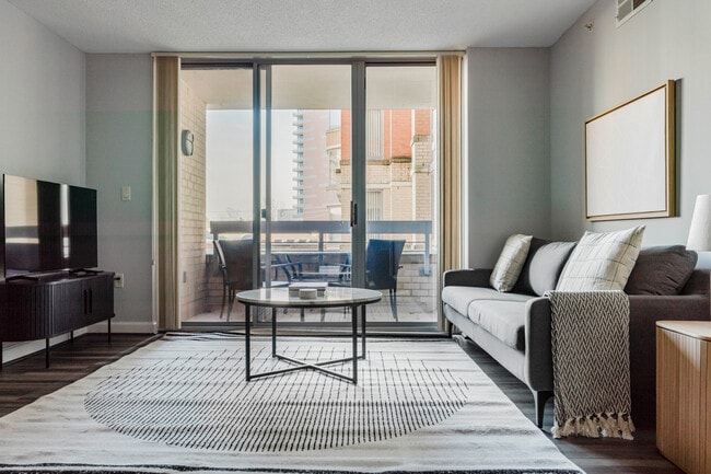 4835 Cordell Ave in Bethesda, MD - Building Photo - Building Photo