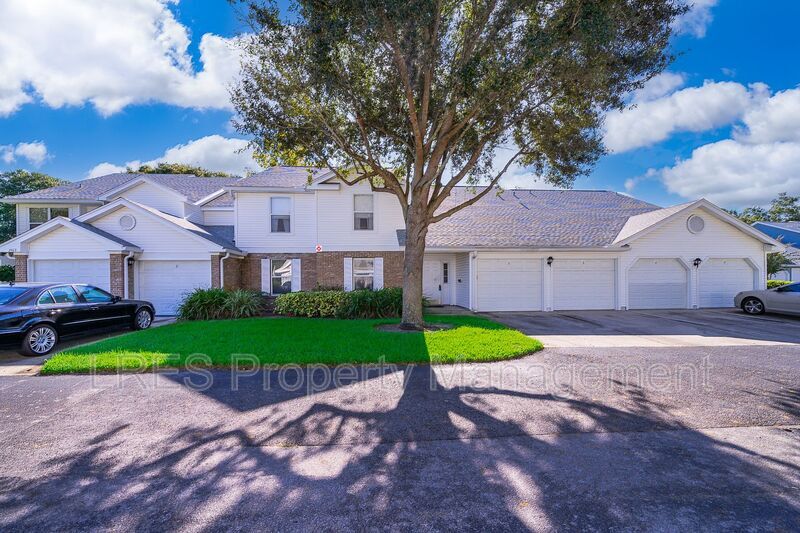 2413 Tack Room Ln in Orlando, FL - Building Photo