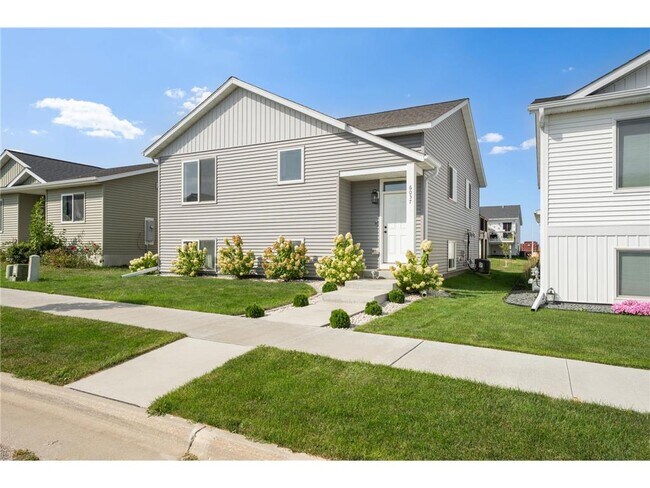 property at 6037 Sandstone St NW