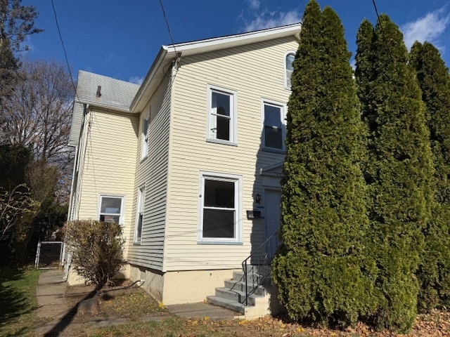 property at 52 Carlton Ave