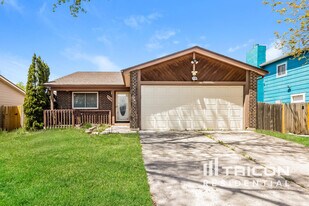 3340 Bridgewater Dr in Colorado Springs, CO - Building Photo