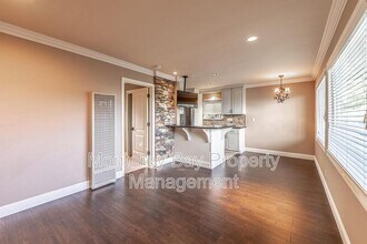 1039 Bayview Ave in Pacific Grove, CA - Building Photo - Building Photo