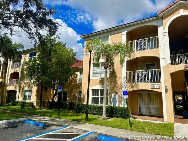 5620 NW 61st St
