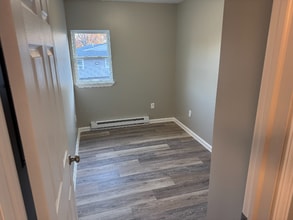 34 8th St in Wind Gap, PA - Foto de edificio - Building Photo