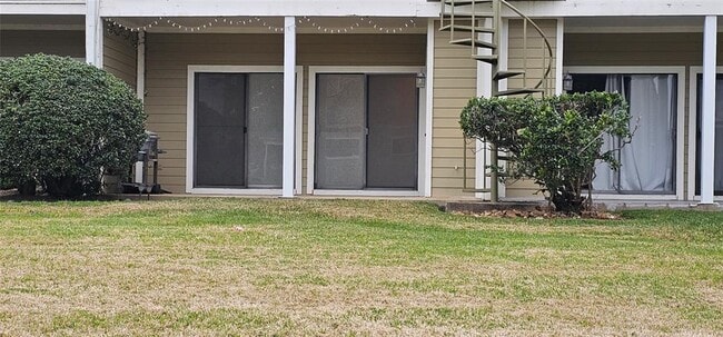 property at 125 April Point Dr S
