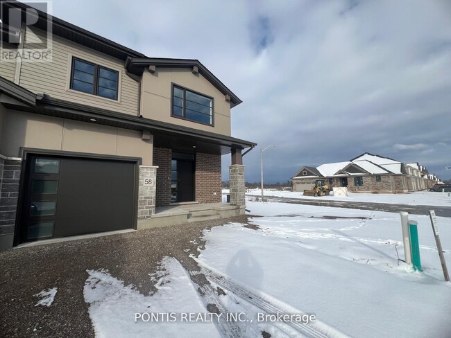 58 Canary St in Tillsonburg, ON - Building Photo - Building Photo