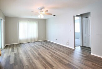 3082 Cascade Dr in Clearwater, FL - Building Photo - Building Photo