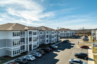 The Park at Beasley in Dickson, TN - Foto de edificio - Building Photo