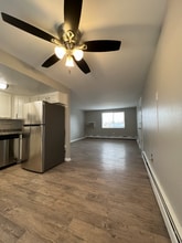 10760 W 8th Ave in Lakewood, CO - Building Photo - Building Photo
