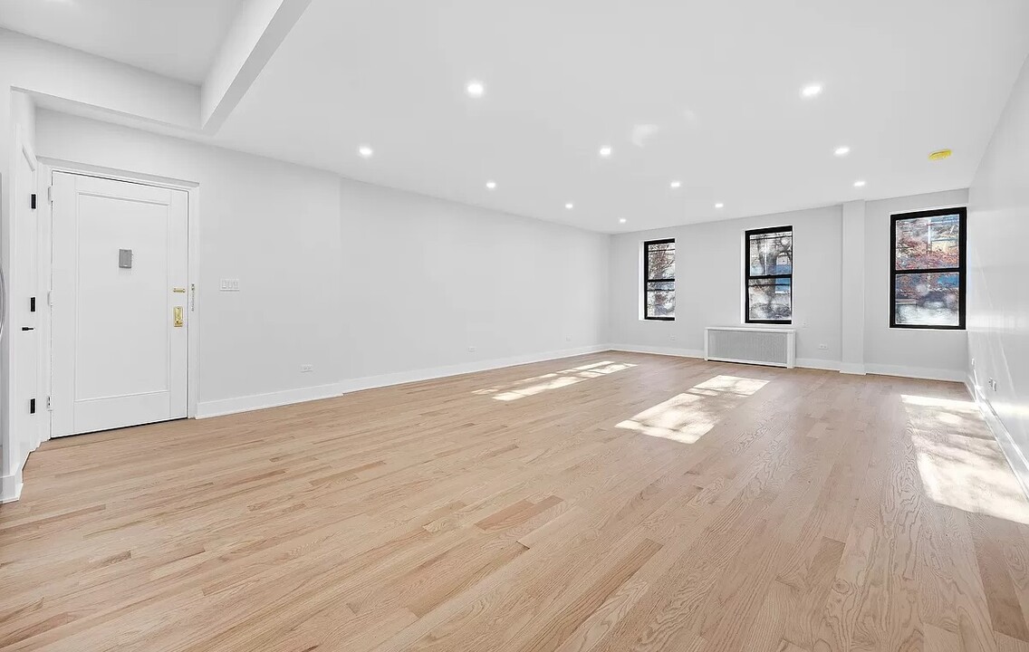 157 E 37th St in New York, NY - Foto de edificio