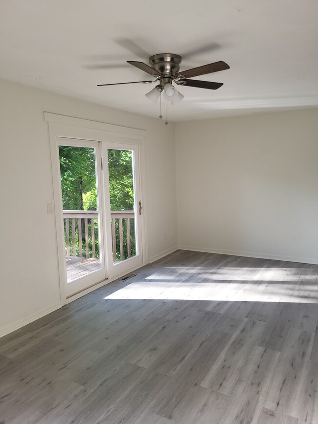 5516 NW Homer White Rd in Kansas City, MO - Building Photo - Building Photo