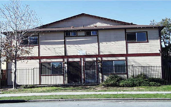 3714 Marlborough Ave in San Diego, CA - Building Photo - Building Photo