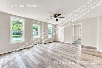 802 W Mt Vernon St in Springfield, MO - Building Photo - Building Photo