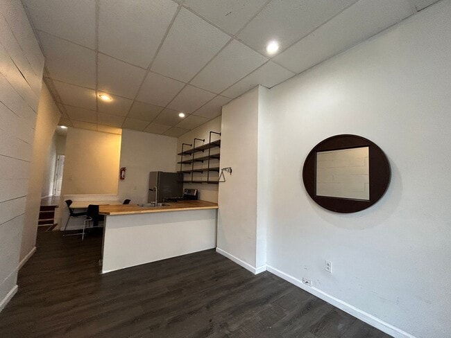 property at 432 Dickinson St