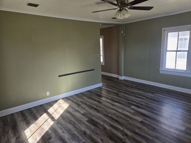 property at 306 S Severin St