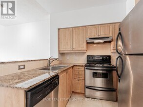 485 Rosewell Ave in Toronto, ON - Building Photo - Building Photo