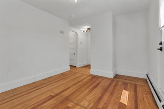 511 Angell St in Providence, RI - Building Photo - Building Photo