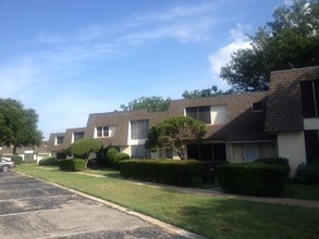 South Fork Townhomes in Fort Worth, TX - Building Photo - Building Photo