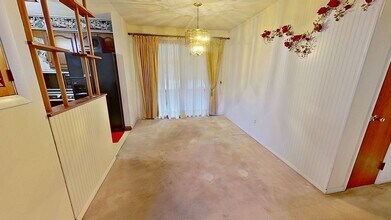 460 W Beaver St in Hallam, PA - Foto de edificio - Building Photo