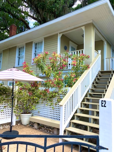 1010 E Victory Dr in Savannah, GA - Building Photo - Building Photo