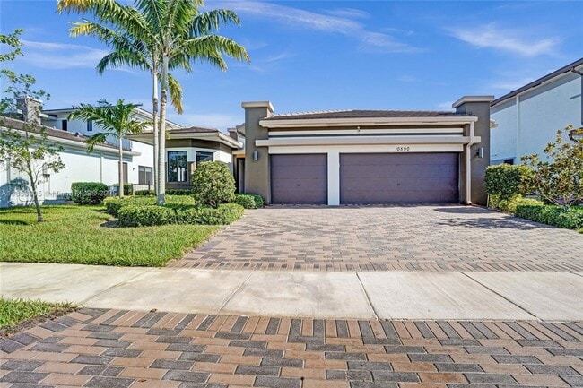 10590 Mira Vista Dr in Parkland, FL - Foto de edificio - Building Photo