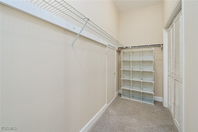 property at 1416 SE 11th Pl