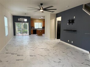 10606 Shady Falls Ct in Riverview, FL - Building Photo - Building Photo