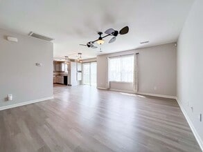 7717 Longshanks Rd in Corryton, TN - Building Photo - Building Photo