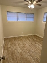 4115 Lillian St, Unit Lillian #2 in Houston, TX - Foto de edificio - Building Photo