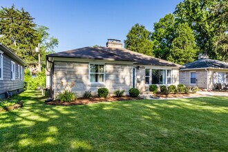5860 Primrose Ave in Indianapolis, IN - Building Photo - Building Photo