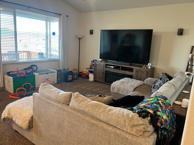 3317 Curlew Dr in Berthoud, CO - Building Photo - Building Photo