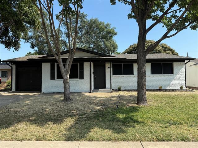 property at 4705 Windsor Dr