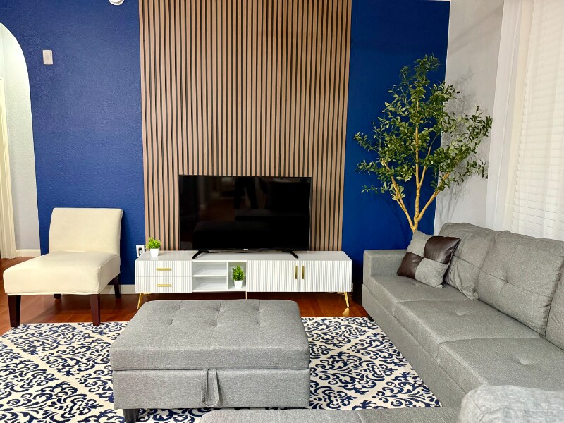 860 N Orange Ave in Orlando, FL - Building Photo